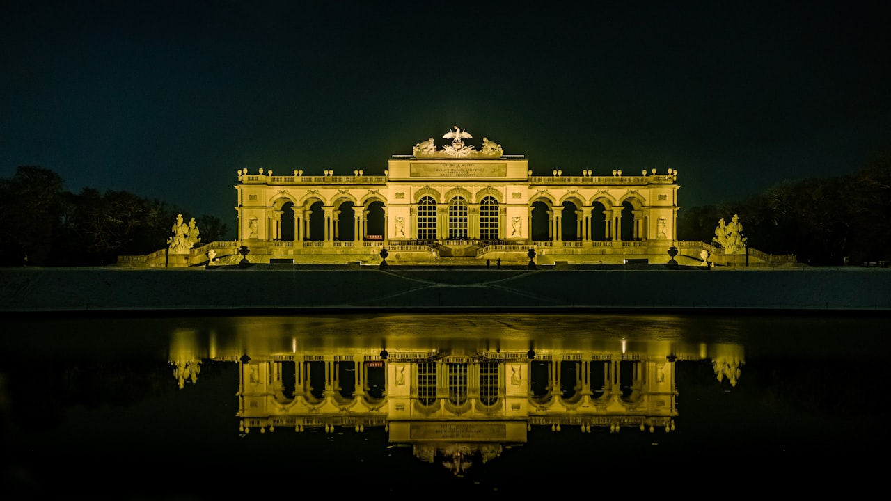 Elements that determine the number of human hair bundles for your closure