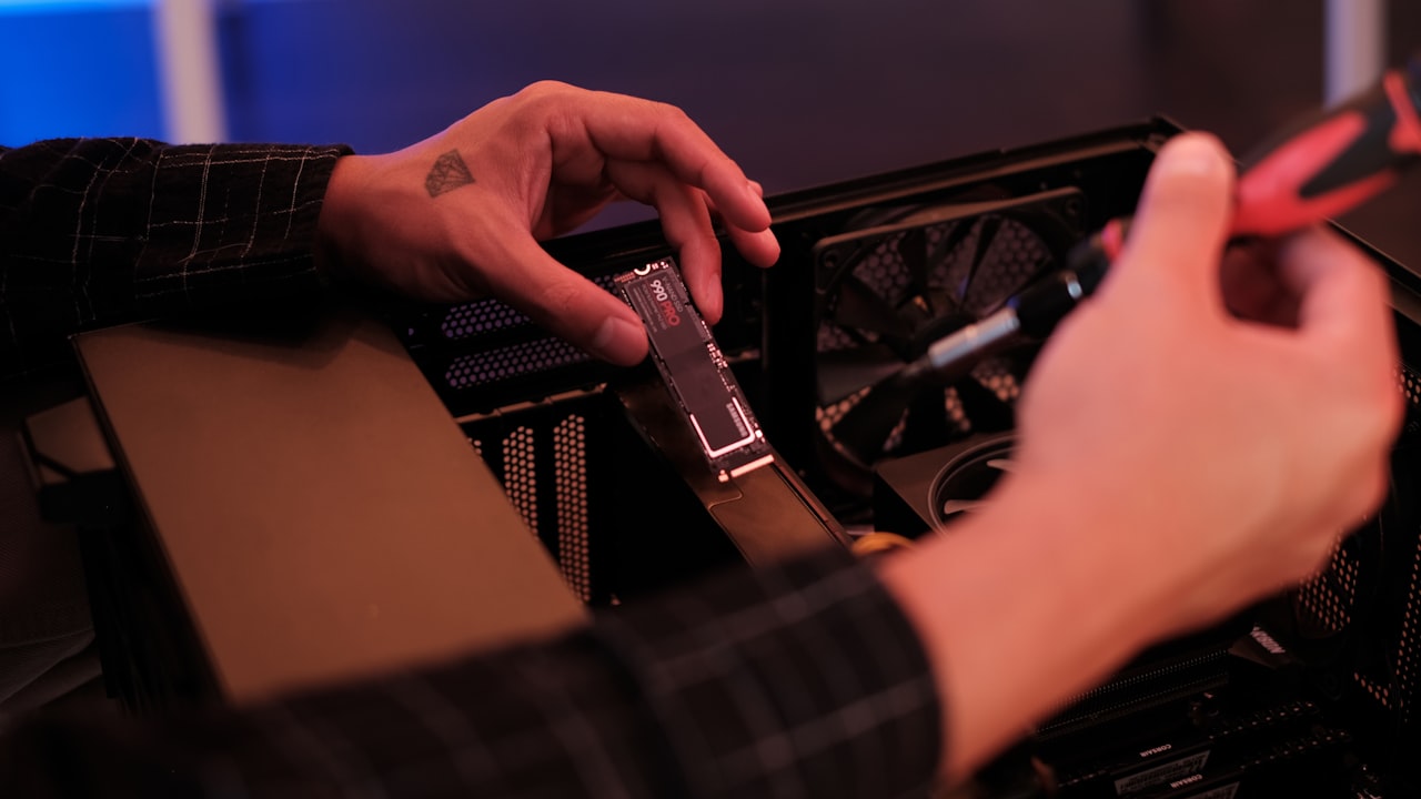 Forms of memory foam pillow based on their construction